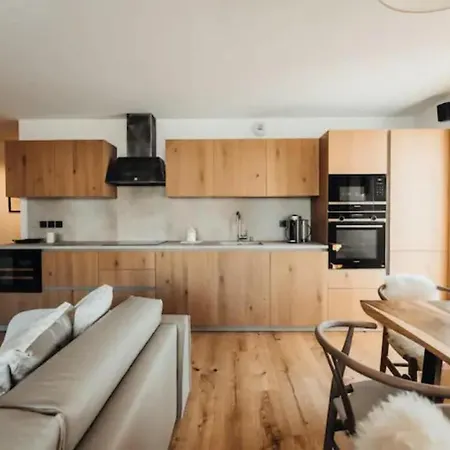 公寓 Le Refuge Des Anges 梅杰夫