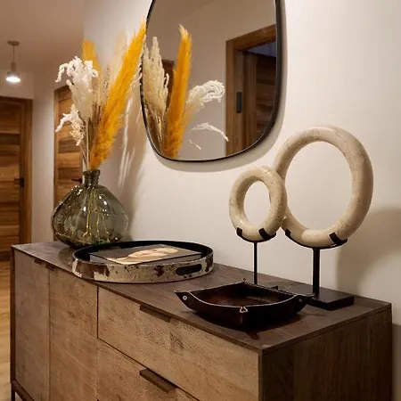 Le Refuge Des Anges * 梅杰夫